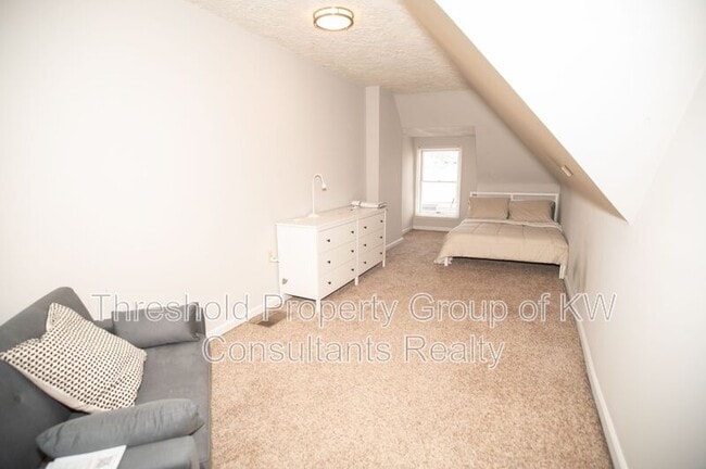 Photo - 1355-1357-1357 Dennison Ave Unit 1355 2nd Floor Rm 1