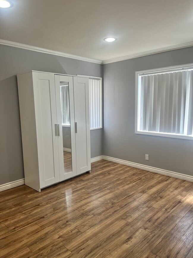 Photo - 2940 N Verdugo Rd Condo Unit 310