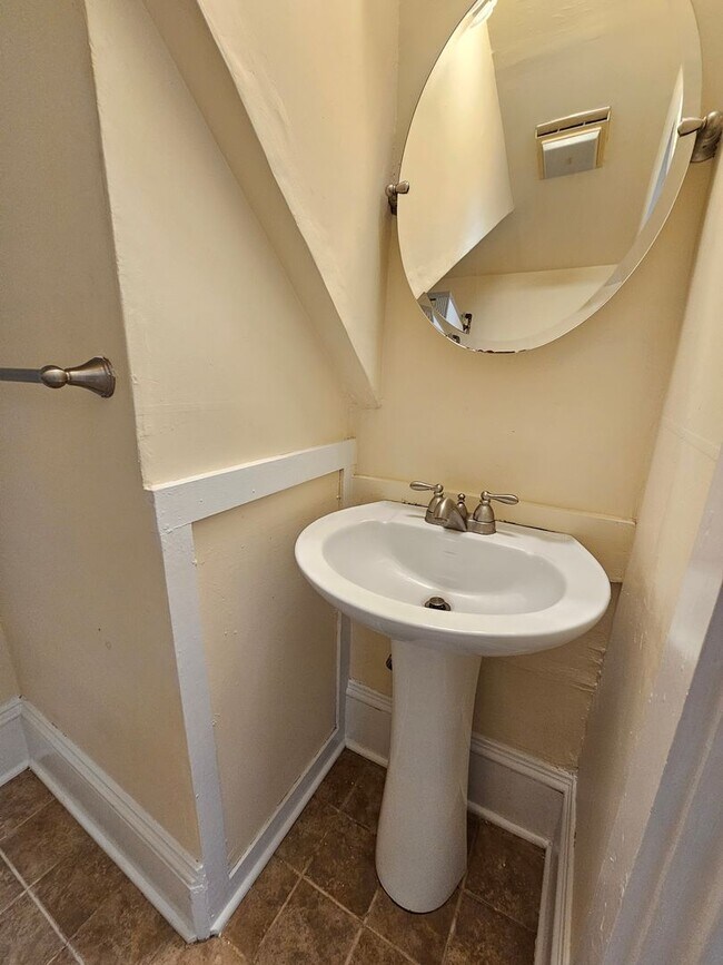 Photo - 234 Pearl St Unit APT 8