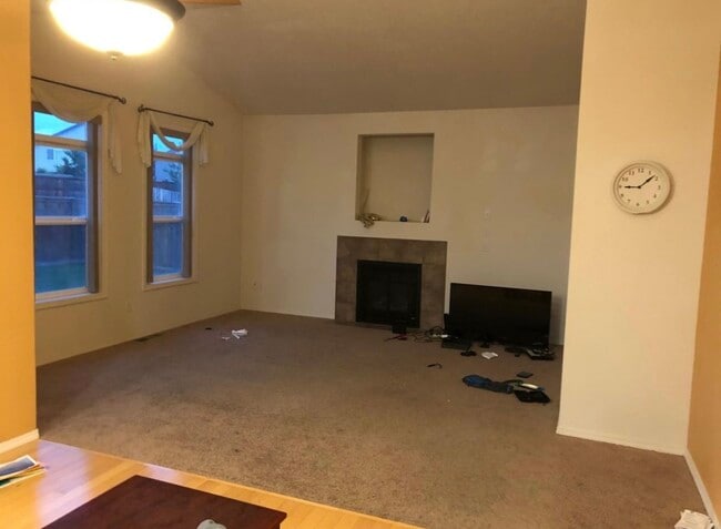 Photo - 525 S Glenmoor Dr