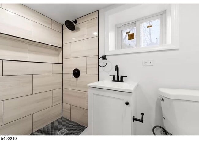 Photo - 295 Halsted St Unit 1