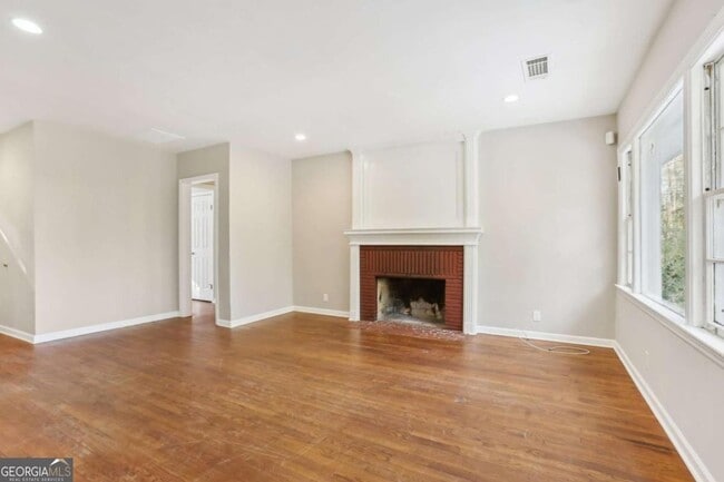 Photo - 1840 Camellia Dr