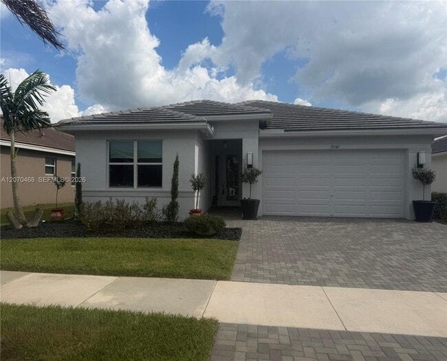 Building Photo - 13542 SW Oceanus Blvd