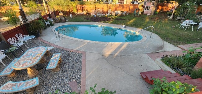Photo - 3121 Mulberry St Unidad B