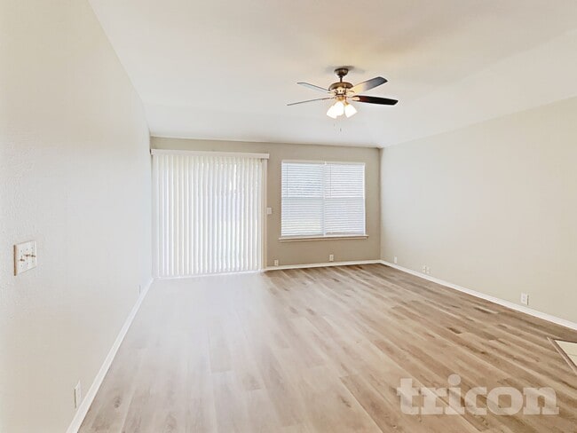 Photo - 4704 Provence Dr