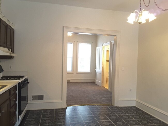 Photo - 813 S 8th St Unit Apt 2