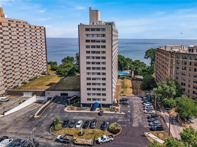 Photo - 12520 Edgewater Dr Unit 802