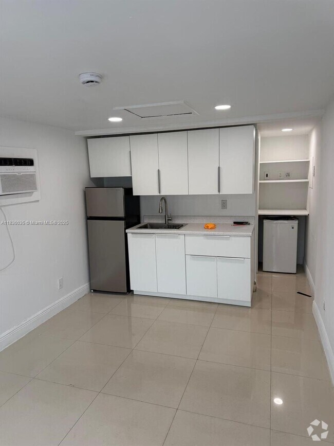 Building Photo - 4154 4154 Unit 2 Rental