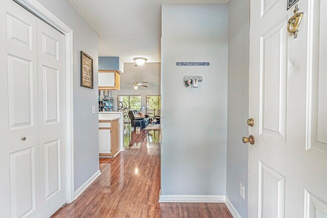 4930 Windsor Green Way