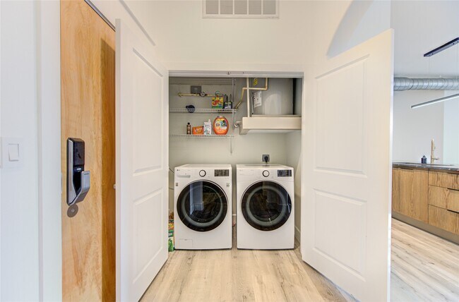 Photo - 1901 Post Oak Blvd Unit 3105
