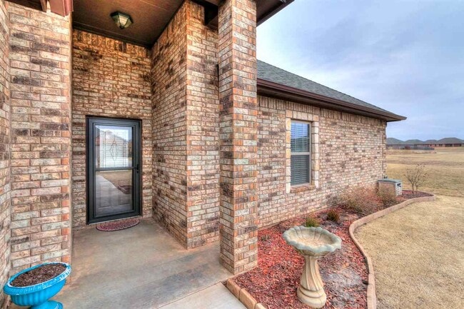 Photo - 1413 Scenic Ridge