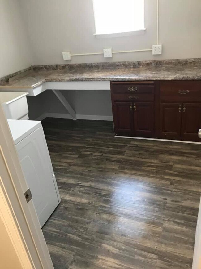 852 Mercer St Apartments Princeton, WV