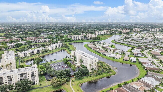 Photo - 7260 Kinghurst Dr Unit 205