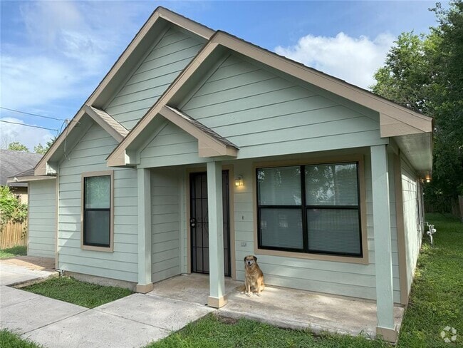 Building Photo - 4602 Sterling St Rental