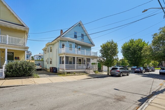 Photo - 9 Porter St Unit 3
