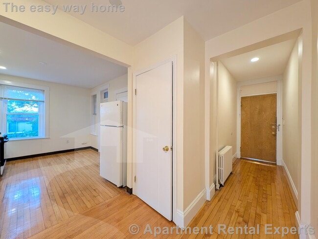 Photo - 331 Harvard St Unidad #11