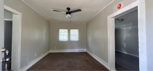 Photo - 1130 Charlie Dr