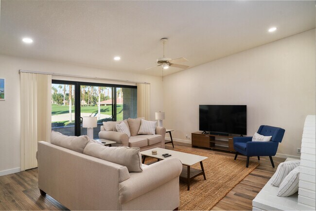 84 Presidio Pl