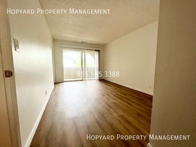 Photo - 1073 Kottinger Dr Unit B