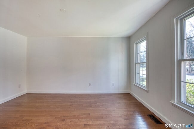 Photo - 9 Georgetowne N