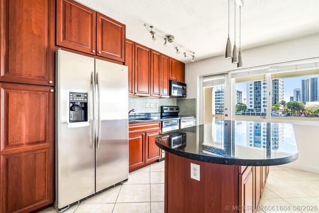Photo - 2895 NE 32nd St Unit 207