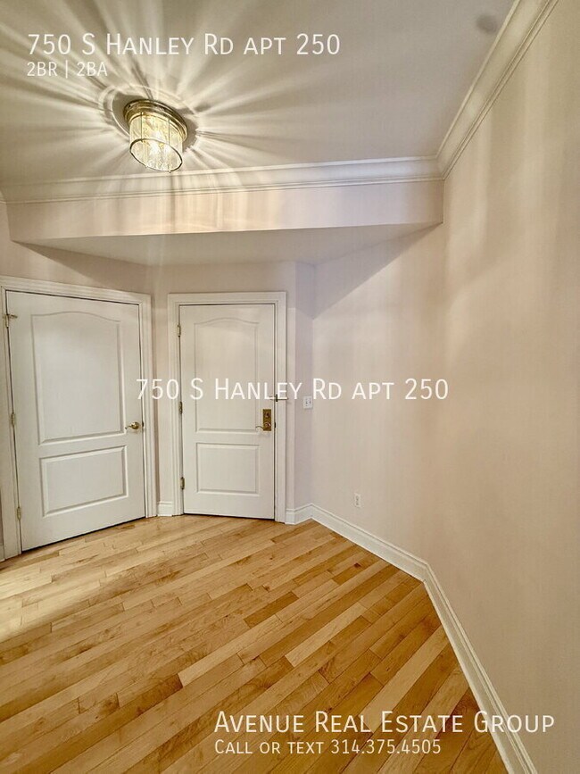 Photo - 750 S Hanley Rd Unit 250