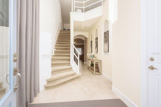 Photo - 7736 Linkside Loop