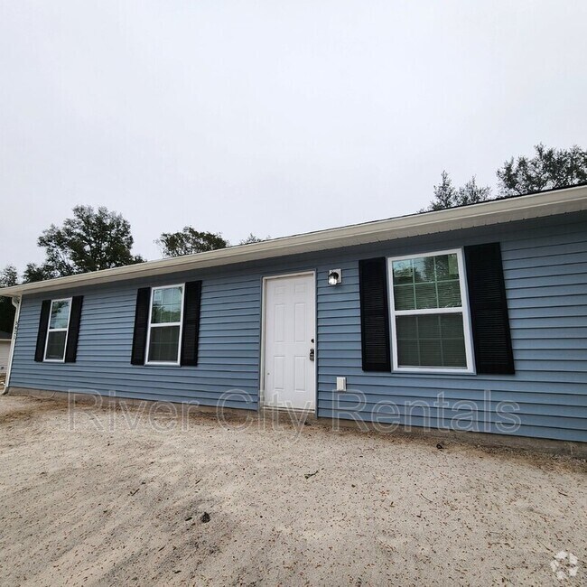 Building Photo - 5621 Overlook Dr E Rental