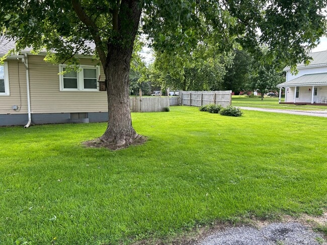 Photo - 190 Parsonage St