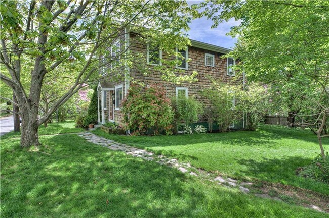 Photo - 127 Foote St