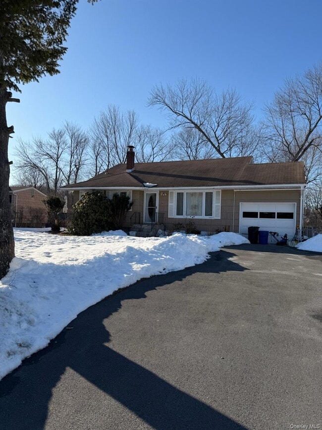 Building Photo - 23 James Rd