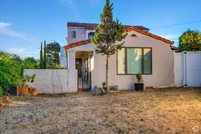 Building Photo - 366 S Crescent Heights Blvd Rental