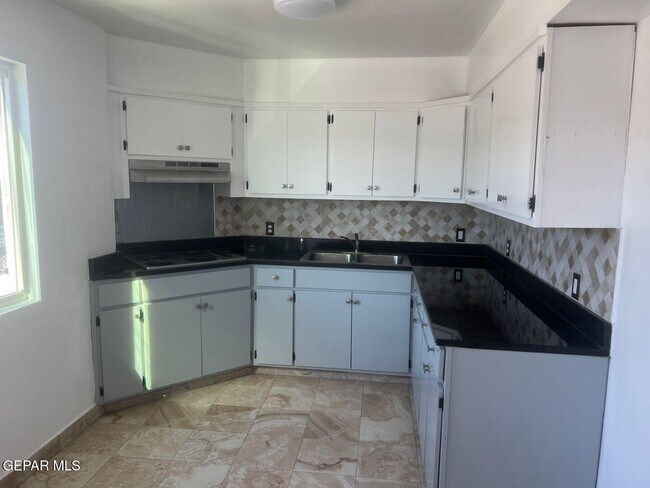 Photo - 540 S Yarbrough Dr Unit 24