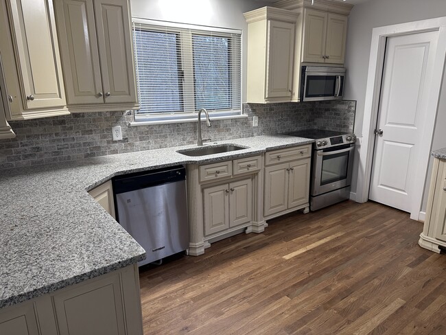 Photo - 1630 Peachtree Road