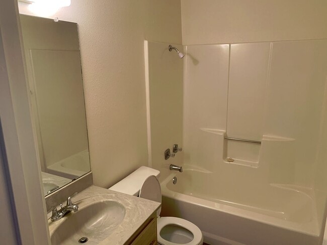 Building Photo - Duplex