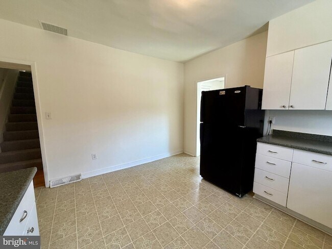 Photo - 3632 Ash St
