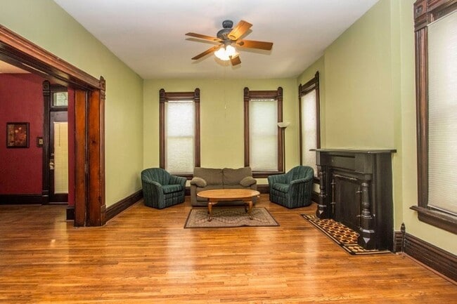 Photo - 169 King Ave