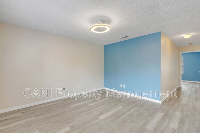 Photo - 1601 Big Tree Rd Unit 807