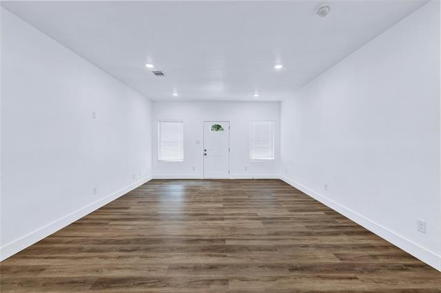 Photo - 1027 W Coffin St