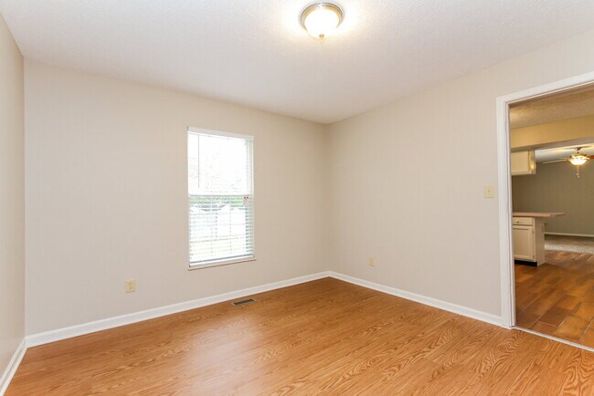 Photo - 7716 Platini Pl