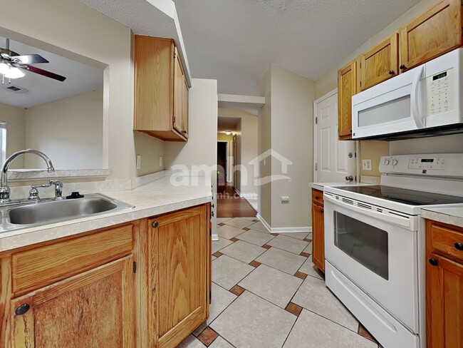 Photo - 3 Mallorys Ct