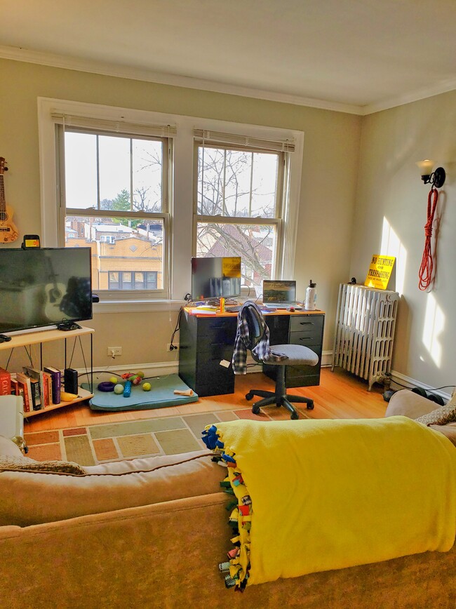 Photo - 1925 Grove Ave Apartment Unit 111