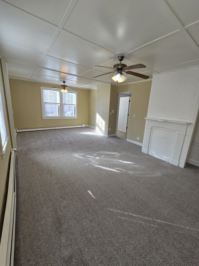 Photo - 12 S A St Apartamento