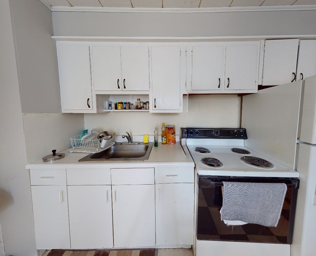 Photo - 8A Forest St Unit 2R