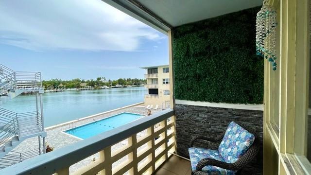 Photo - 6484 Indian Creek Dr Unit 242