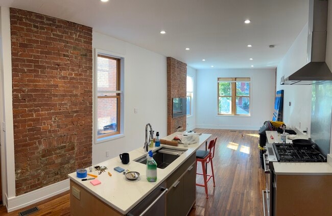 Photo - 1638 Pullan Ave Unidad 01