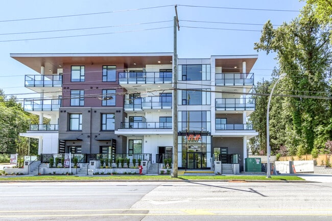 Building Photo - 2 Bed, 1 Bath Condo for rent in Surrey! Unit 409