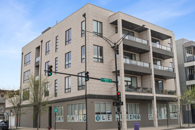 Photo - 1801 W Chicago Ave Unidad 4W Rental