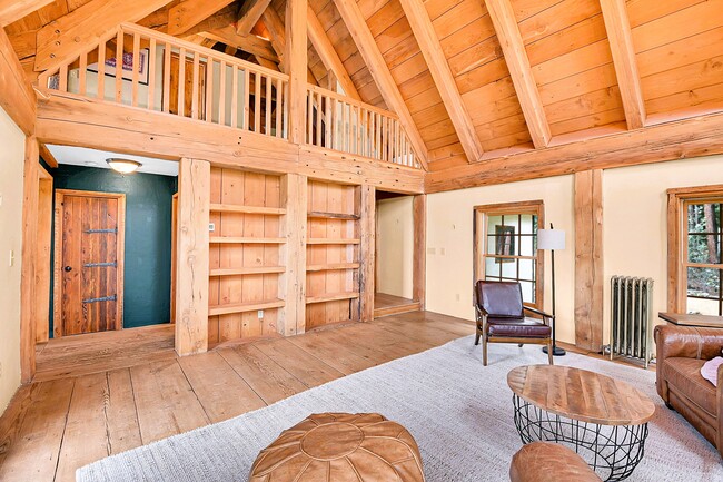 Photo - 2229 Sinton Rd