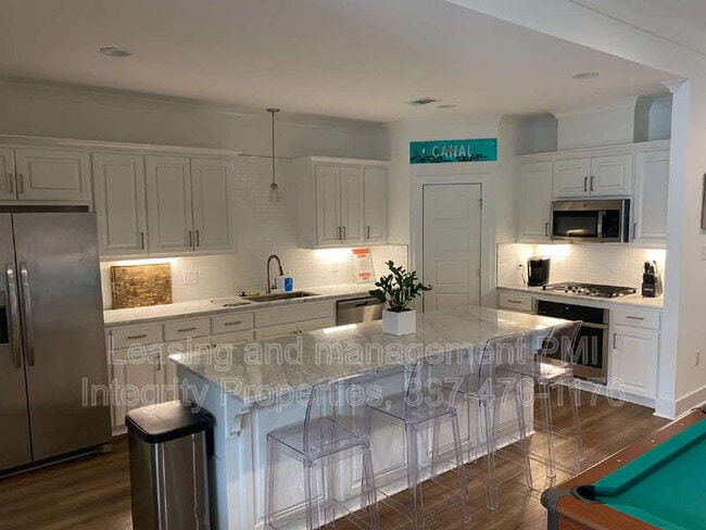 Photo - 1564 Bowstring Dr